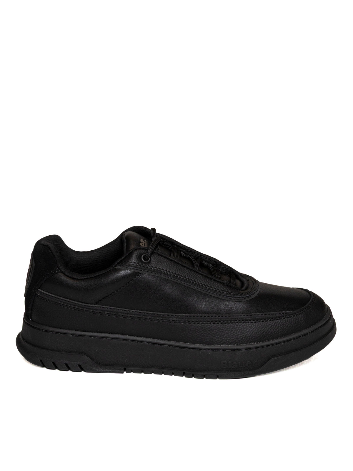 Sneaker bassa in pelle nera Blauer vista di profilo con intersuola spessa e logo