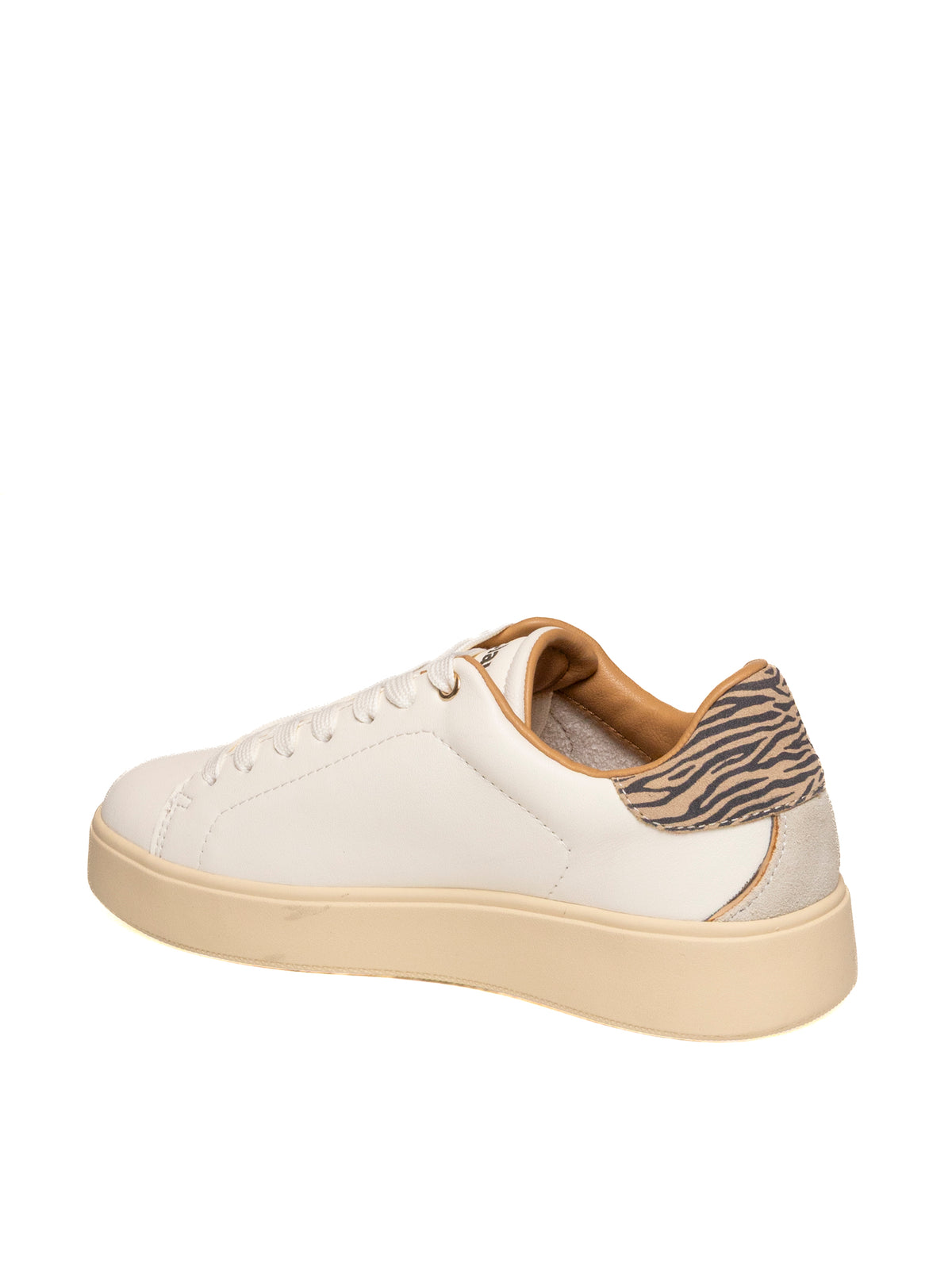 BLAUER  VICTORY01 PE/ZEB-CRE/ZEB 